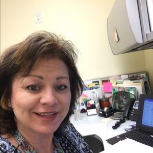 Meet your Posher, Rosalinda